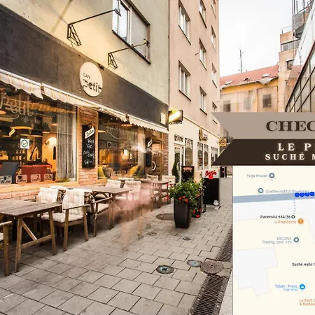 Lägenhet Princ Next To President Palace